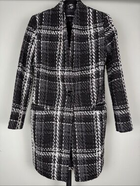 Express Black & White Plaid Collarless Tweed Bouclé Coat Jacket EUC Size XS